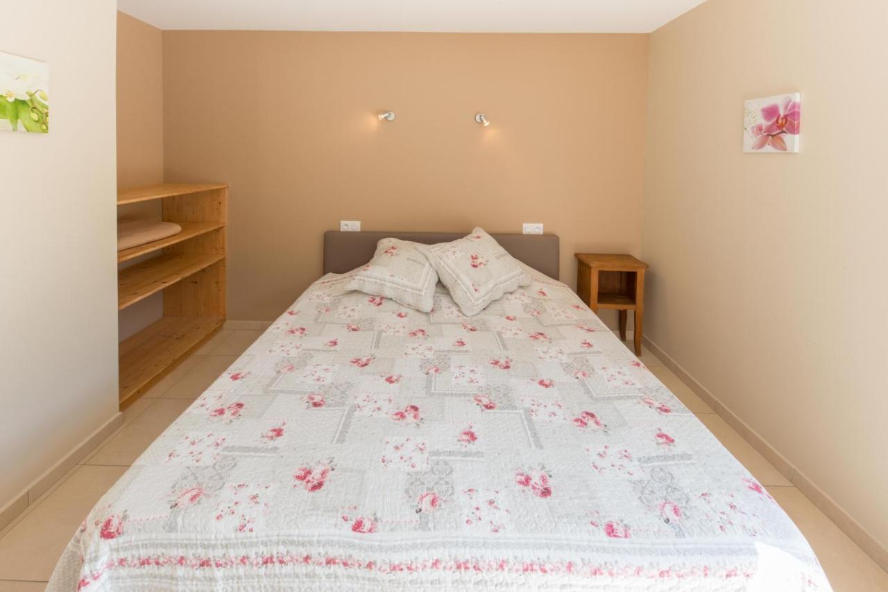 Hotel Domaine Saint Julien à Buis-les-Baronnies Extérieur photo